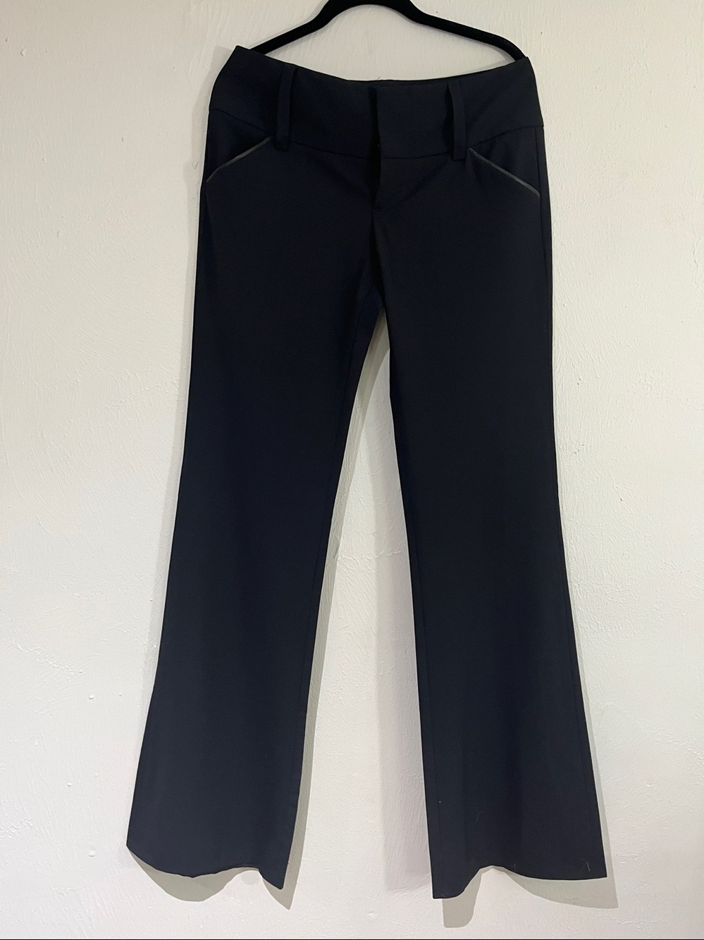 Alice + Olivia wool Black Flare Dress Pants Size 2 made in USA